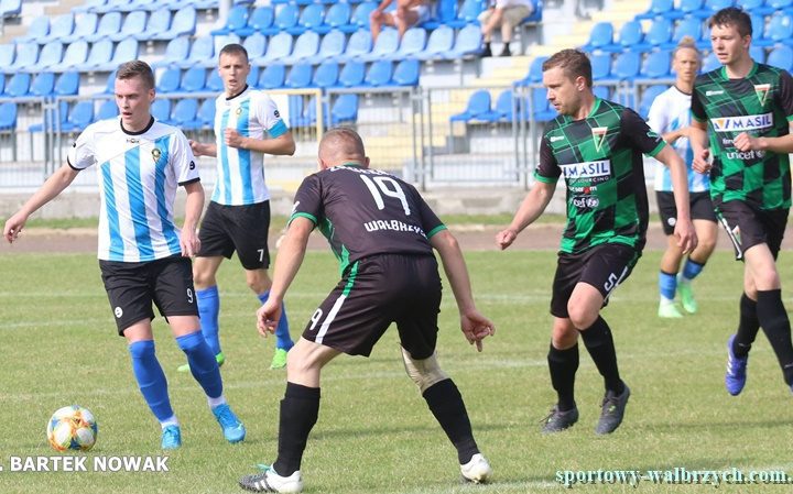 Zagłębie Wałbrzych - Górnik Wałbrzych, Wałbrzyska Serie A, Sportowy Wałbrzych