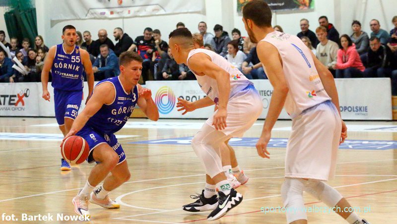 Politechnika Opole - Górnik Trans.eu Wałbrzych, Sportowy Wałbrzych