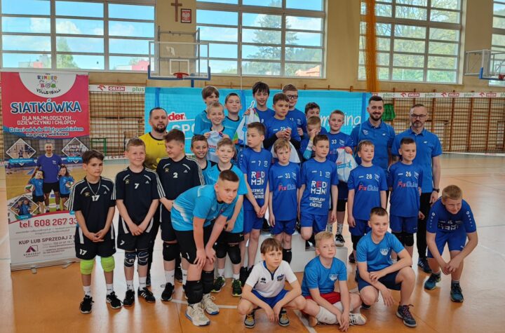 UKS Kinder Volleyball mistrzem Dolnego Śląska i z awansem na Mistrzostwa Polski!
