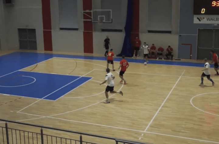 #Invenio pokonuje #Podzamcze