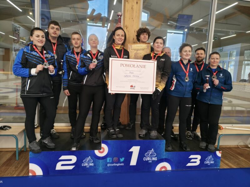 Zespół POS Łódź Frynia mistrzem Polski mikstów w curlingu. Familijny sukces!